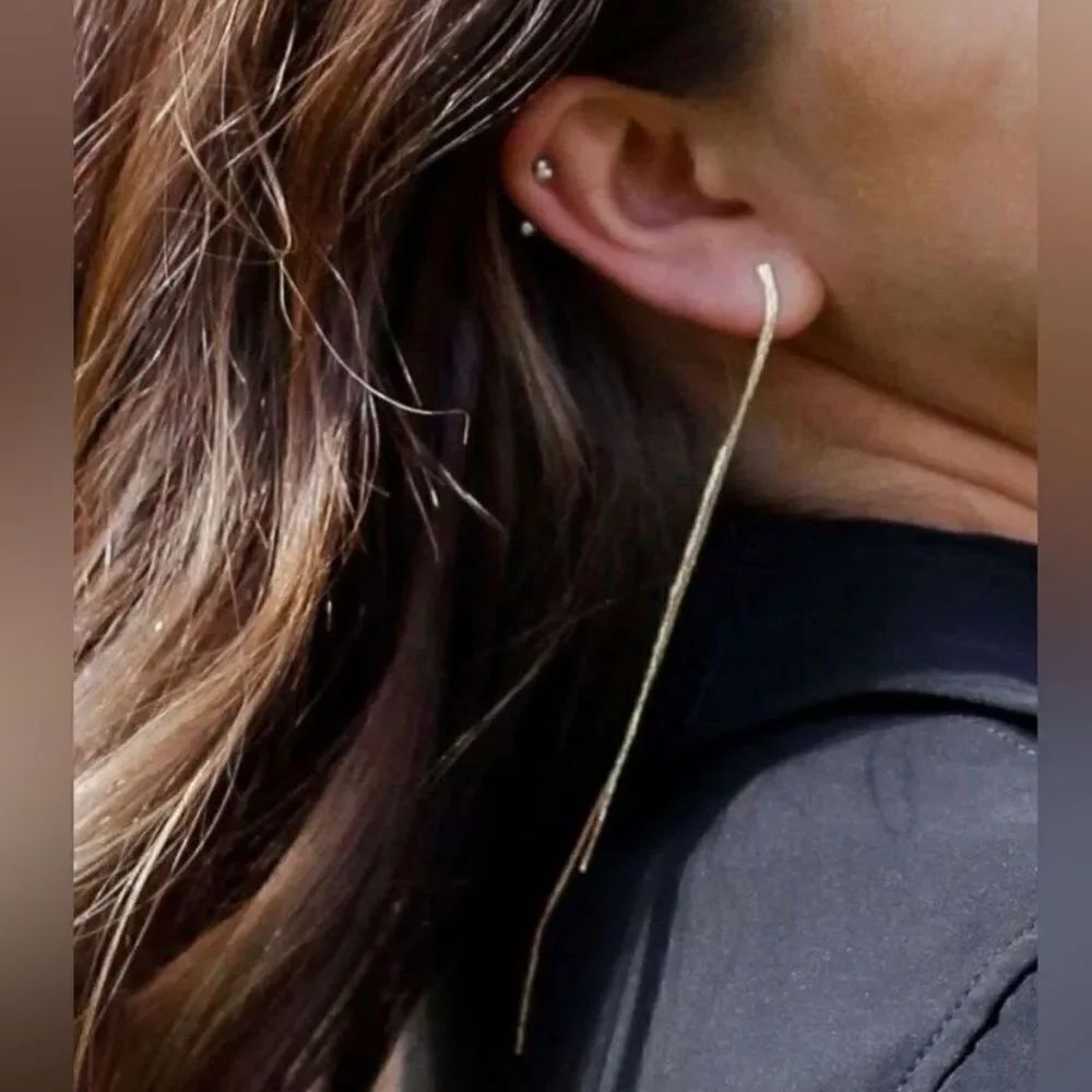 Gold Drop Earrings N1430